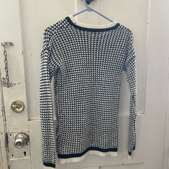 Majora sweater - Picture 2 of 3